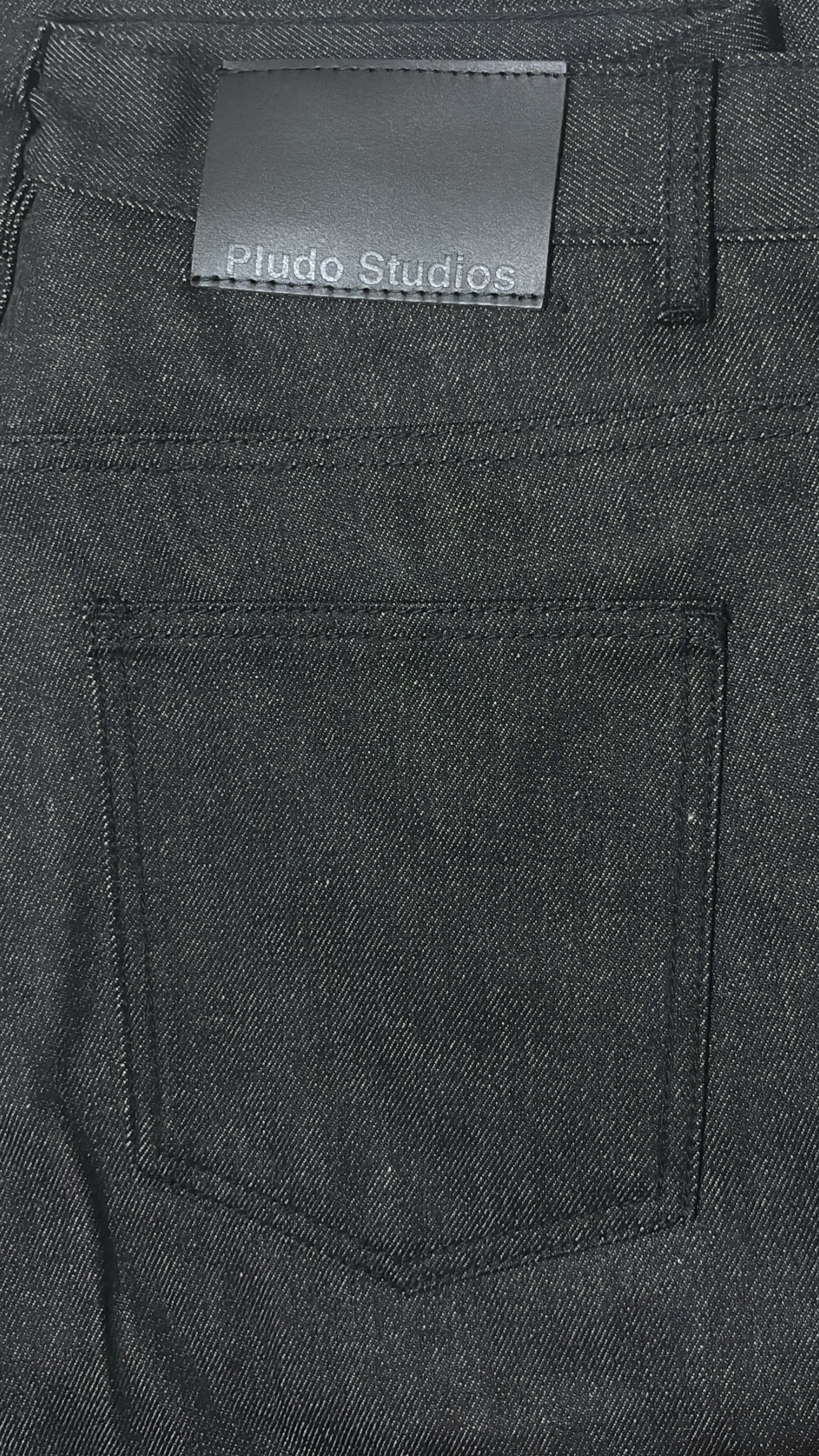 DETAILED BAGGY Raw Denim