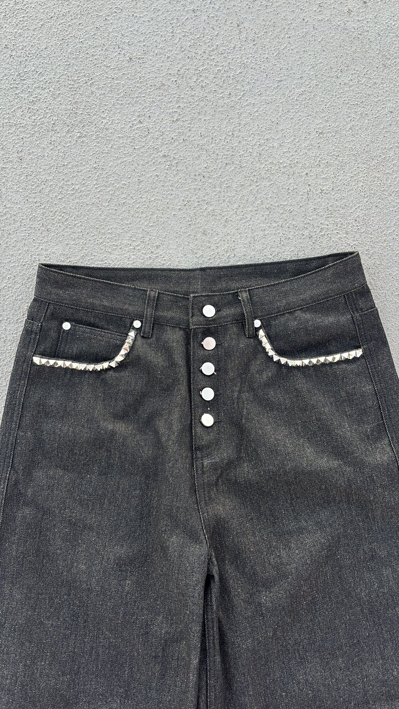 DETAILED BAGGY Raw Denim